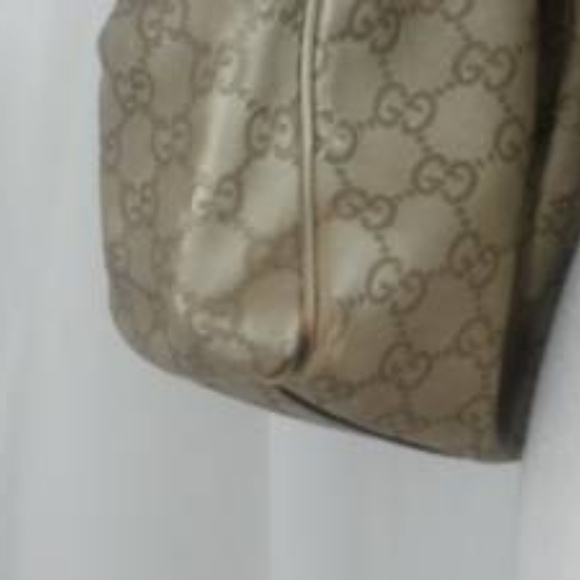 Gucci Sukey Medium Gold Leather - Picture 5 of 8